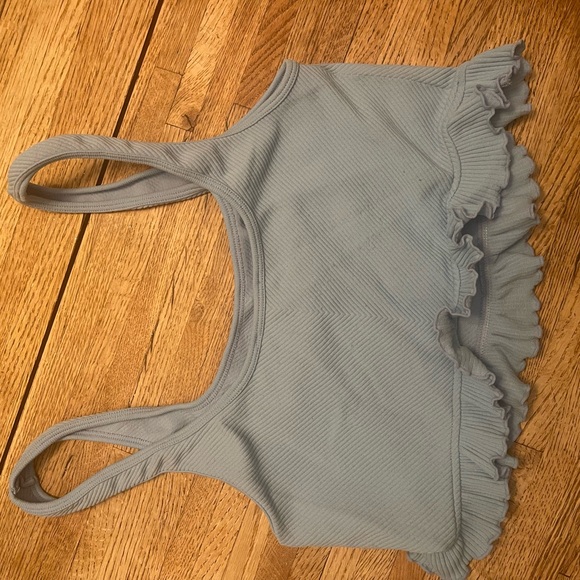 Zara Ruffle Tank Cropped - Picture 3 of 3